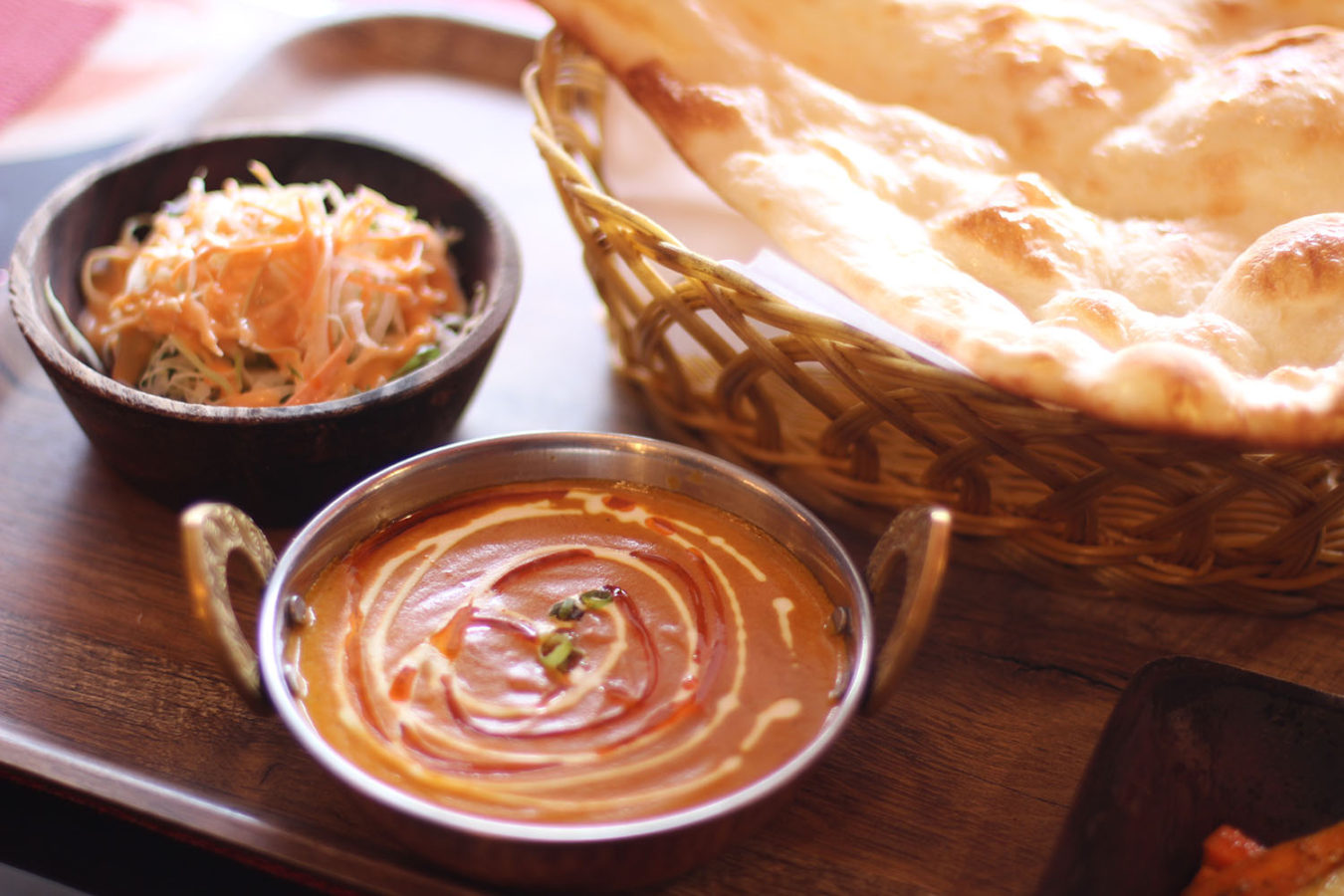 スペシャル企画】8/27〜8/29 カレー単品ご注文でプレーンナン1枚無料